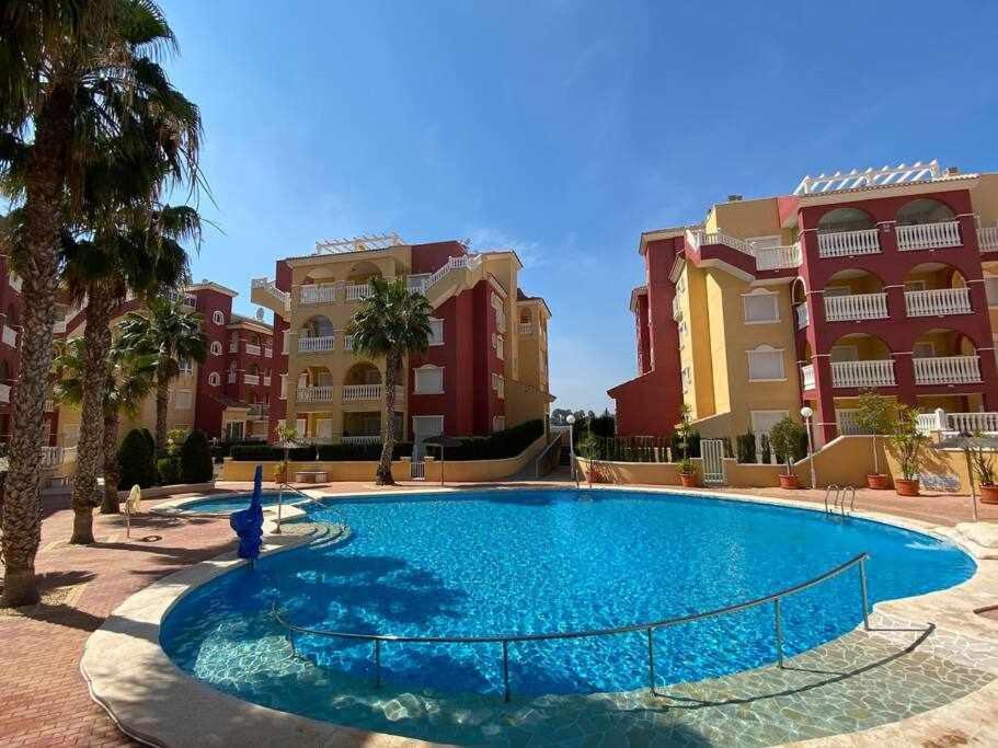 Acogedor Apartamento Cerca De La Playa Los Alcazares Exterior photo